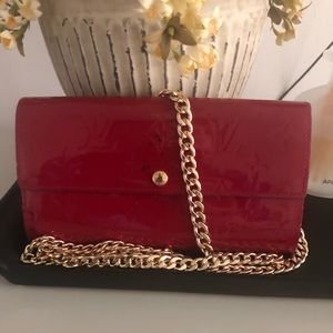 100% Authentic Louis Vuitton Sarah Vernis Leather Wallet.